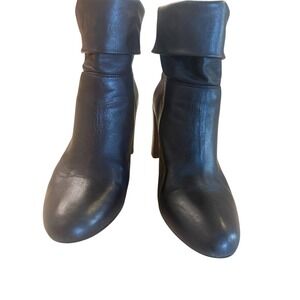 Vince Black Leather Slouchy Ankle Boots Wood Block Heel Size 9.5B Italy